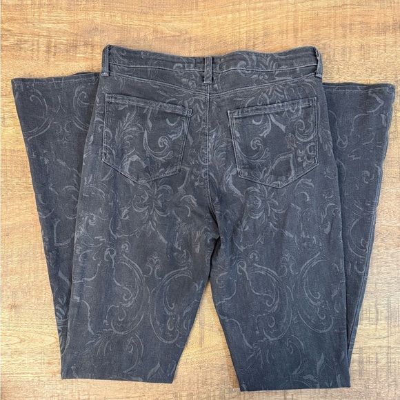 L'AGENCE Grey Patterned Flare Jeans-Size 29 - Picture 4 of 9